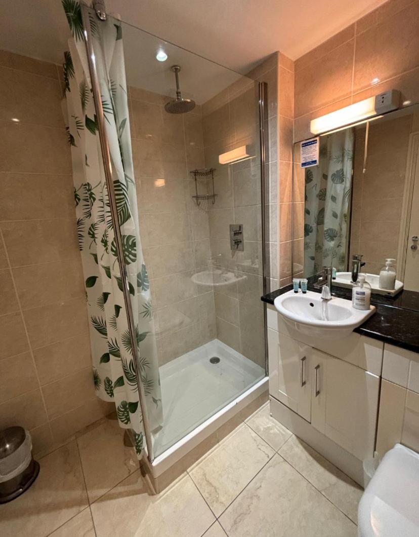 Stay And Relax At The Yew Tree Manuden Exteriér fotografie