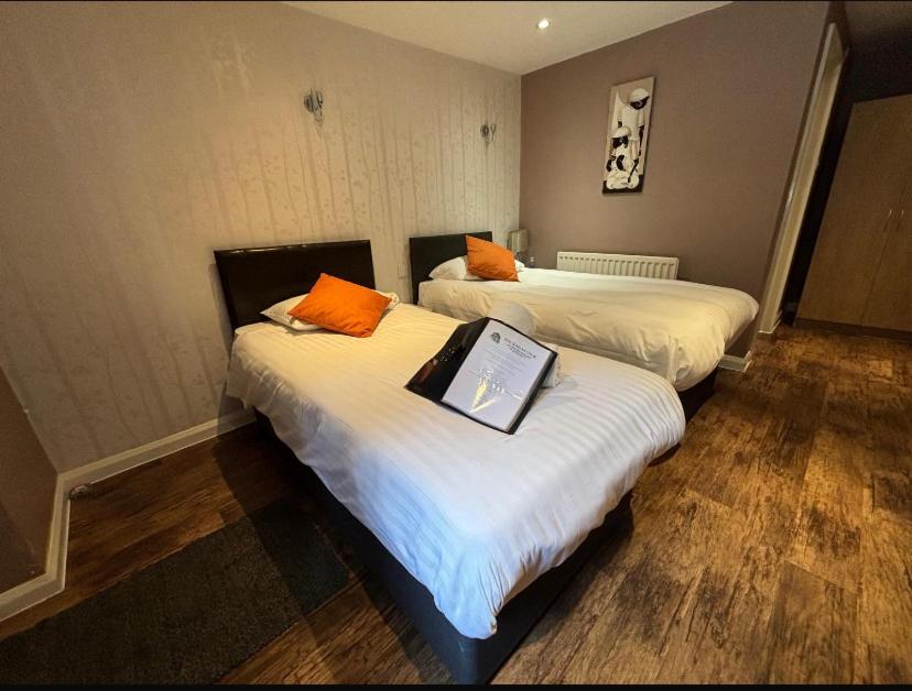 Stay And Relax At The Yew Tree Manuden Exteriér fotografie