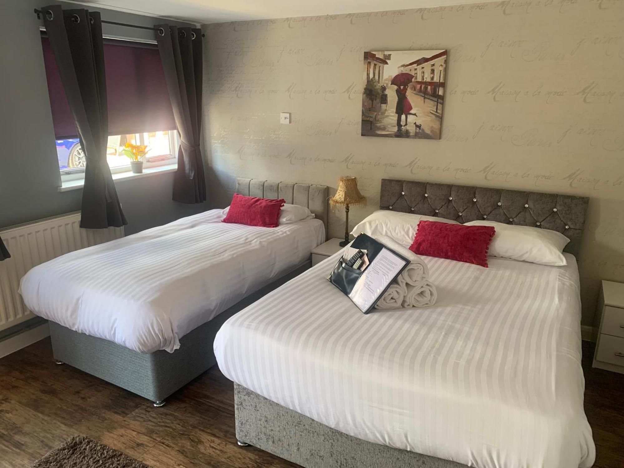 Stay And Relax At The Yew Tree Manuden Exteriér fotografie