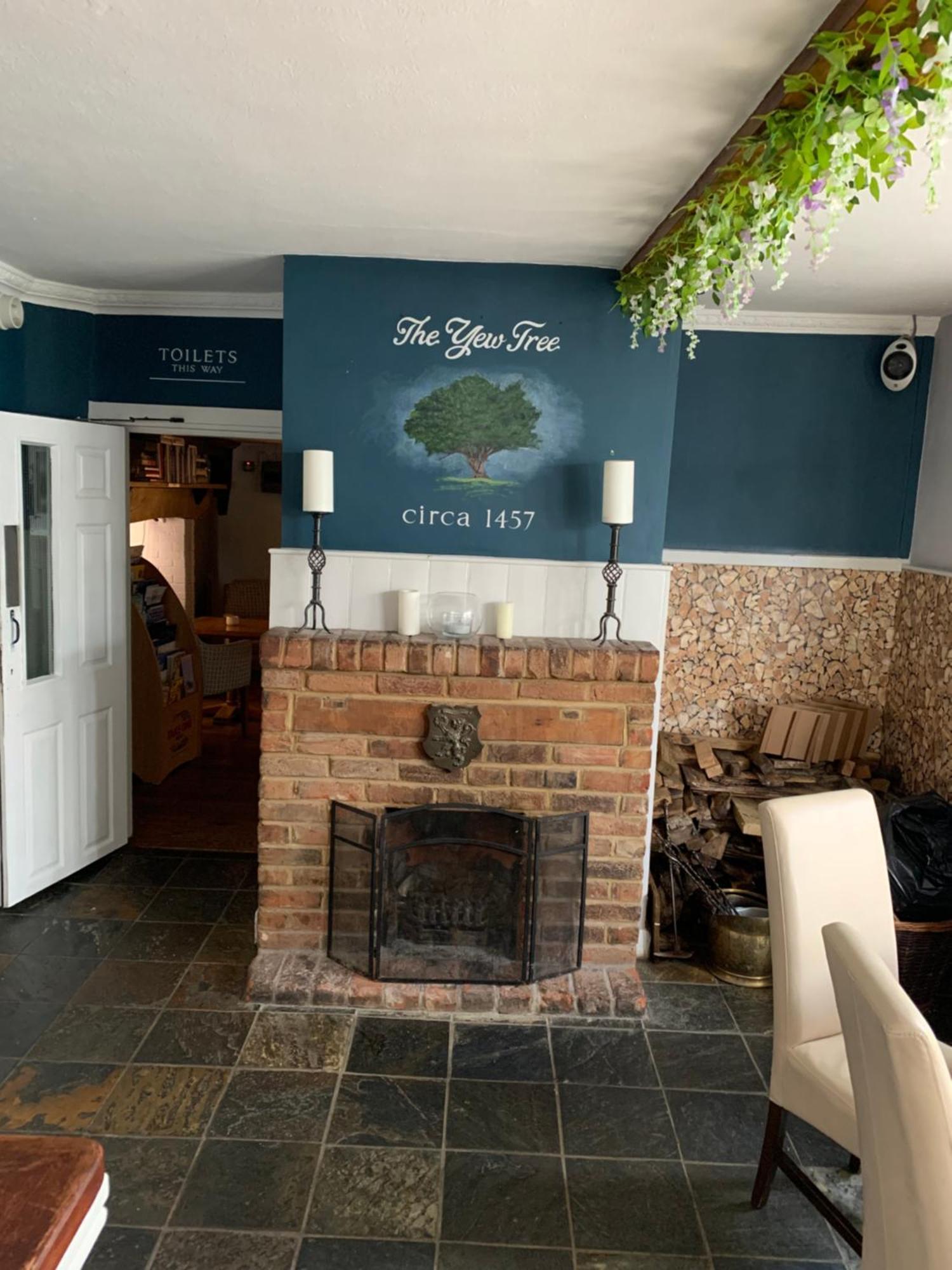 Stay And Relax At The Yew Tree Manuden Exteriér fotografie