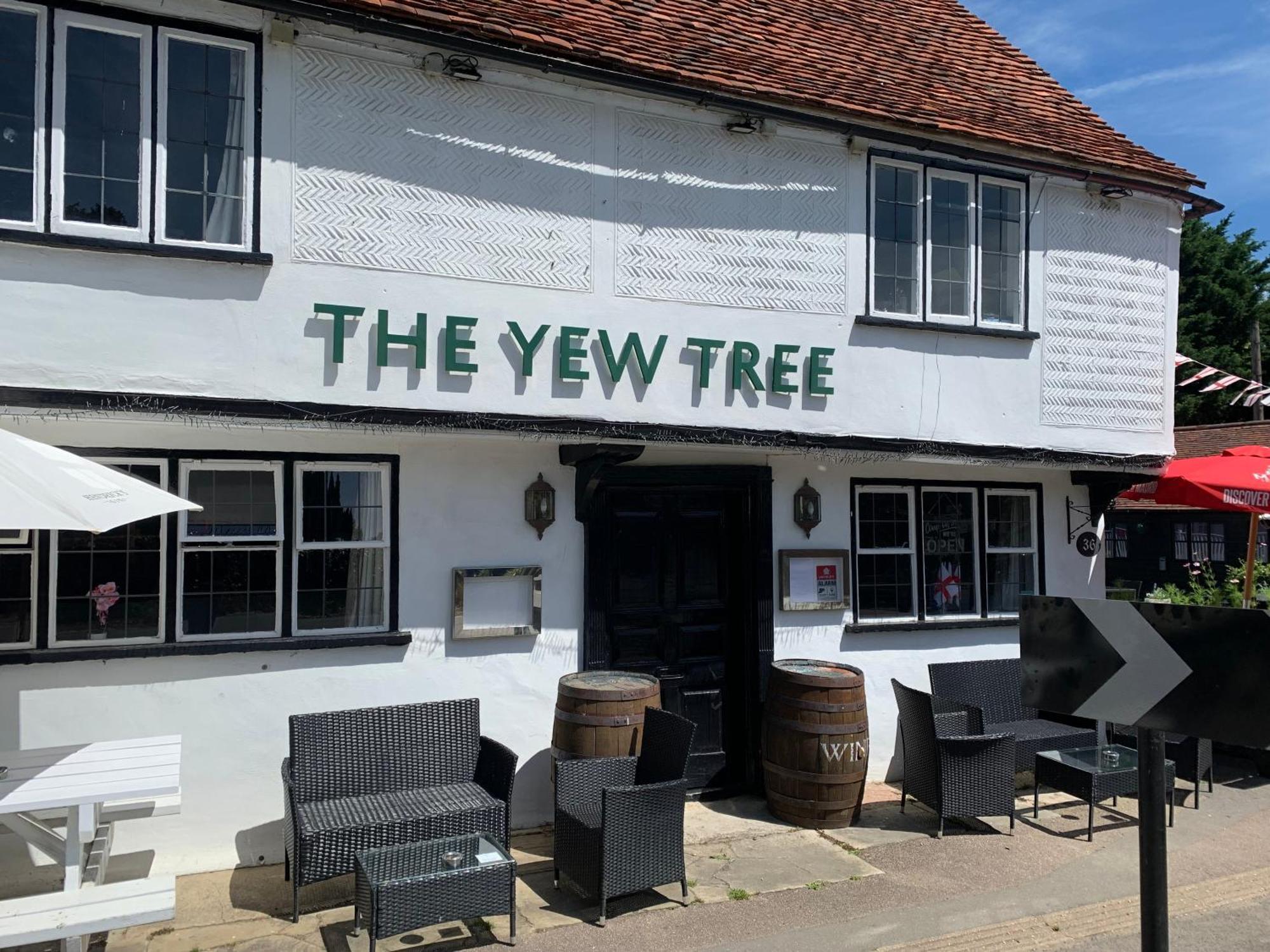 Stay And Relax At The Yew Tree Manuden Exteriér fotografie